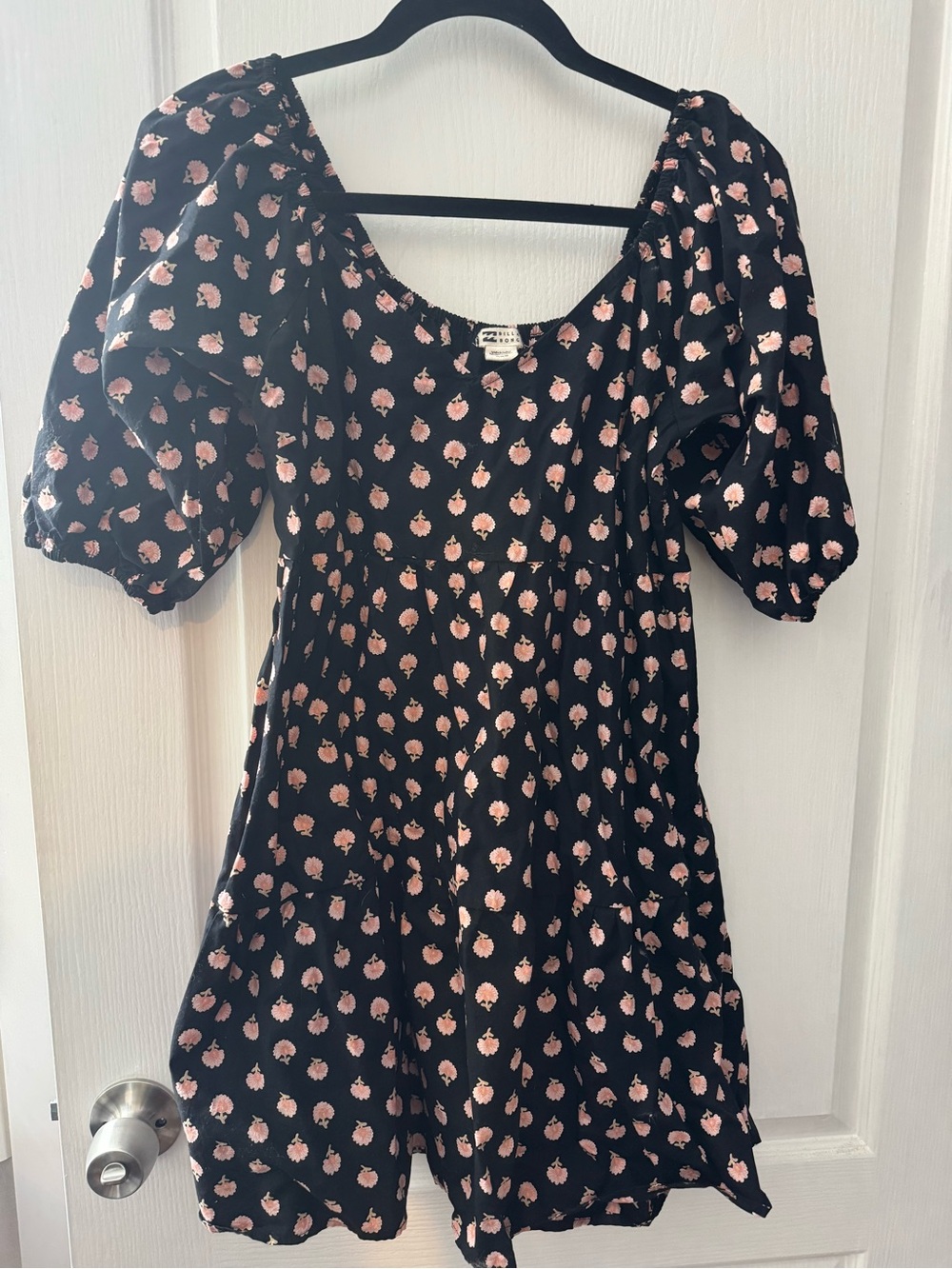 Billabong Puff Sleeve Tiered Mini Dress